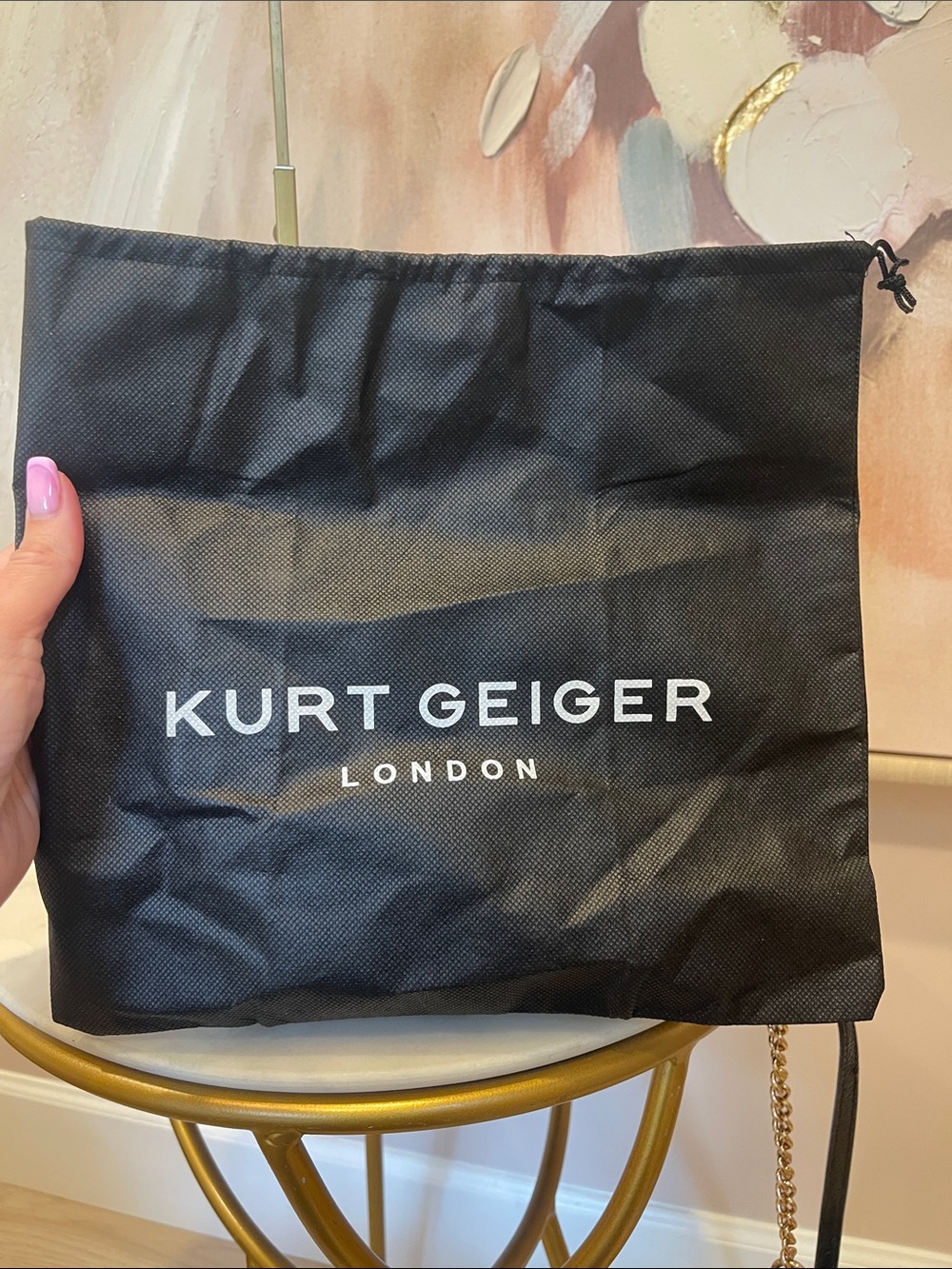 NWOT Kurt Geiger Black Woven Crossbody Camera Bag with Gold Hardware - Picture 8 of 8